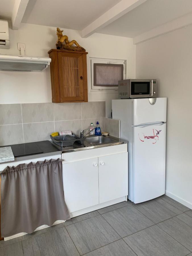 JOLI STUDIO INDEPENDANT 20m² AVEC JARDIN Saint-Maximin-la-Sainte-Baume Exterior foto